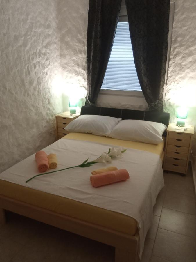 Vila Kula Aparthotel Nin Bagian luar foto