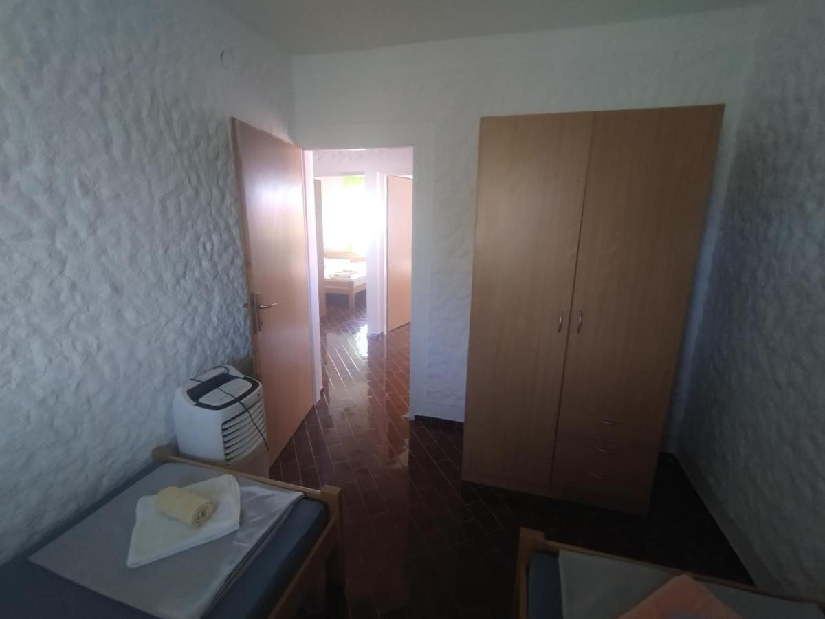 Vila Kula Aparthotel Nin Bagian luar foto